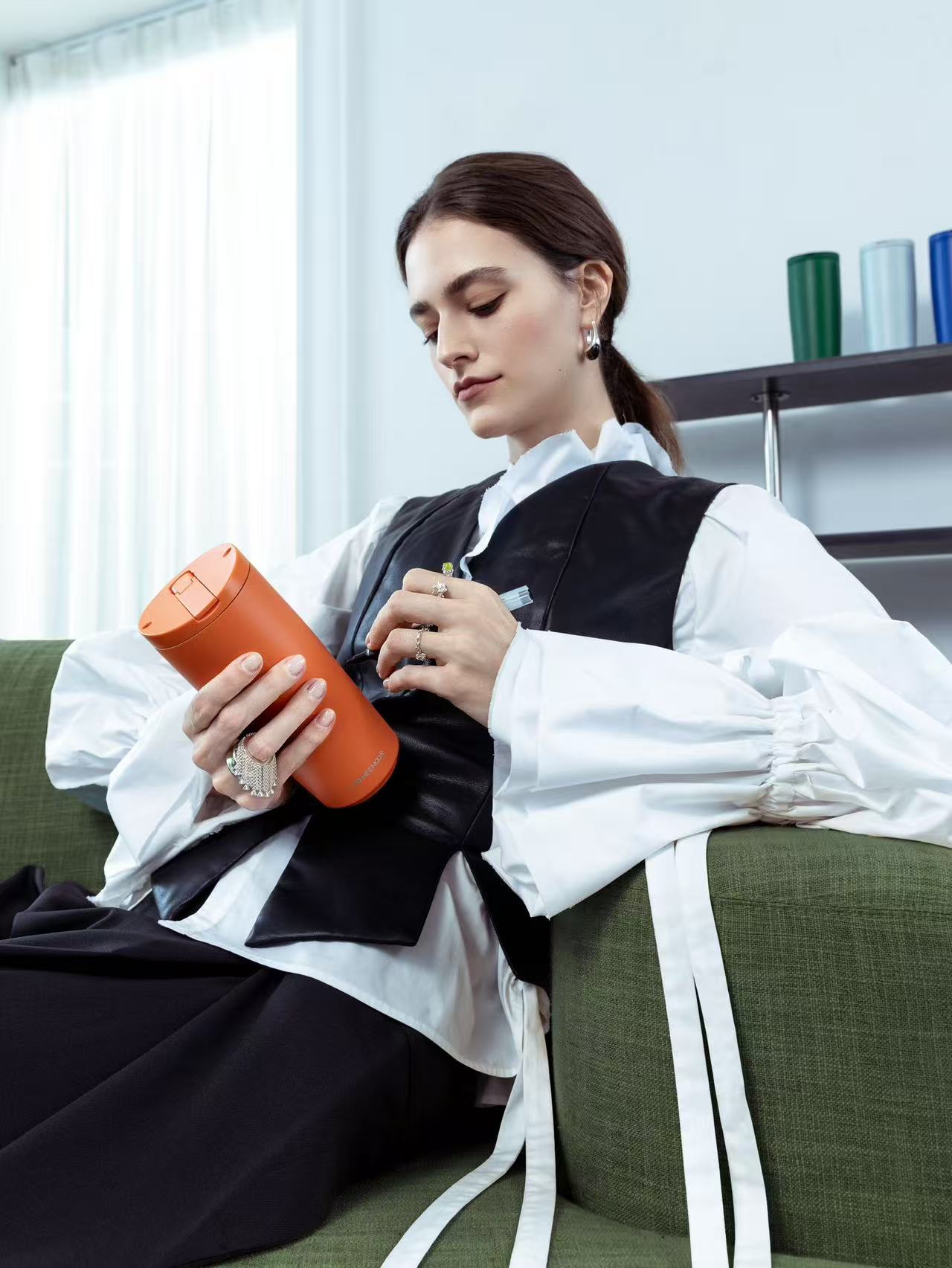 WAKE UP TO BE CREATED