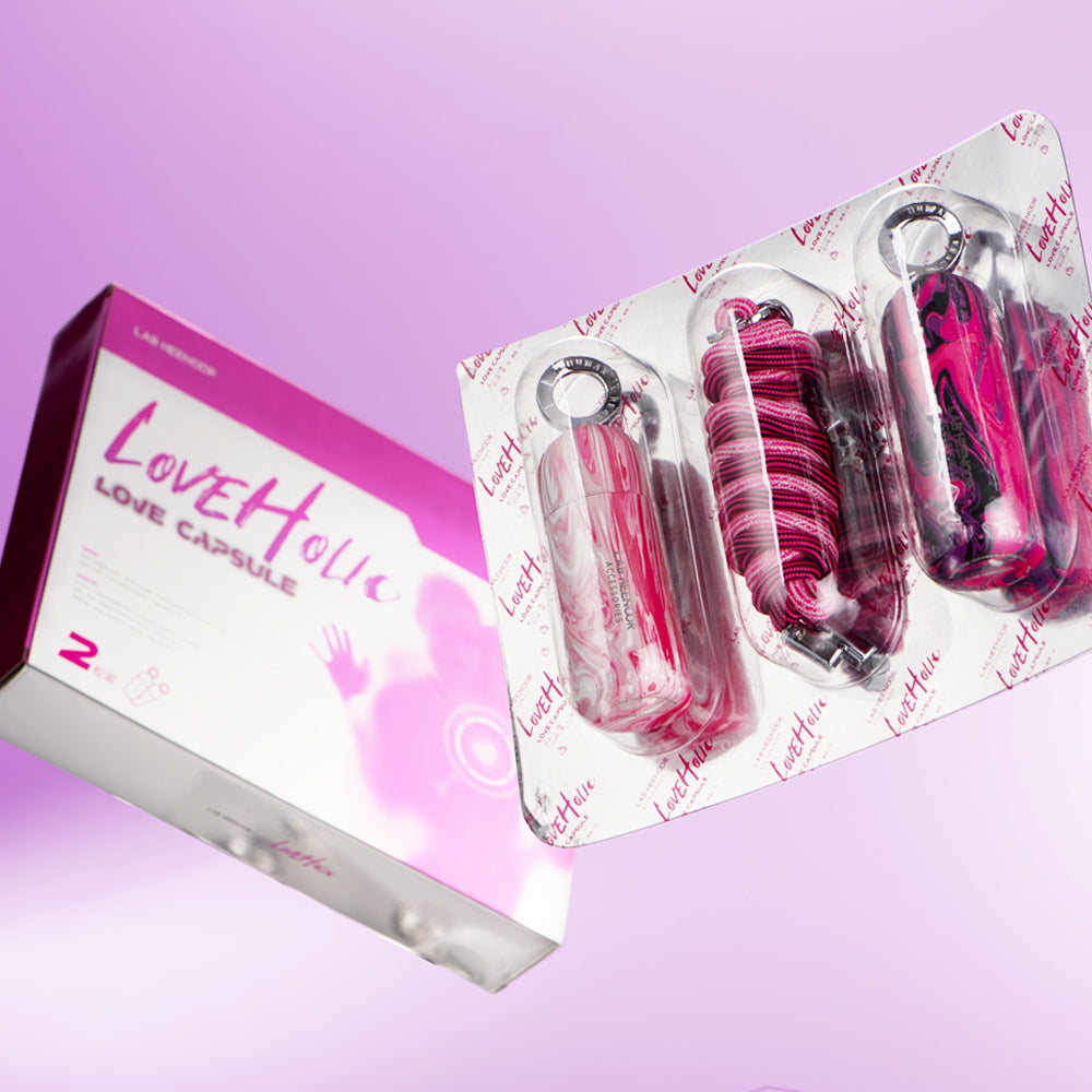 LOVEHOLIC HIP FLASK