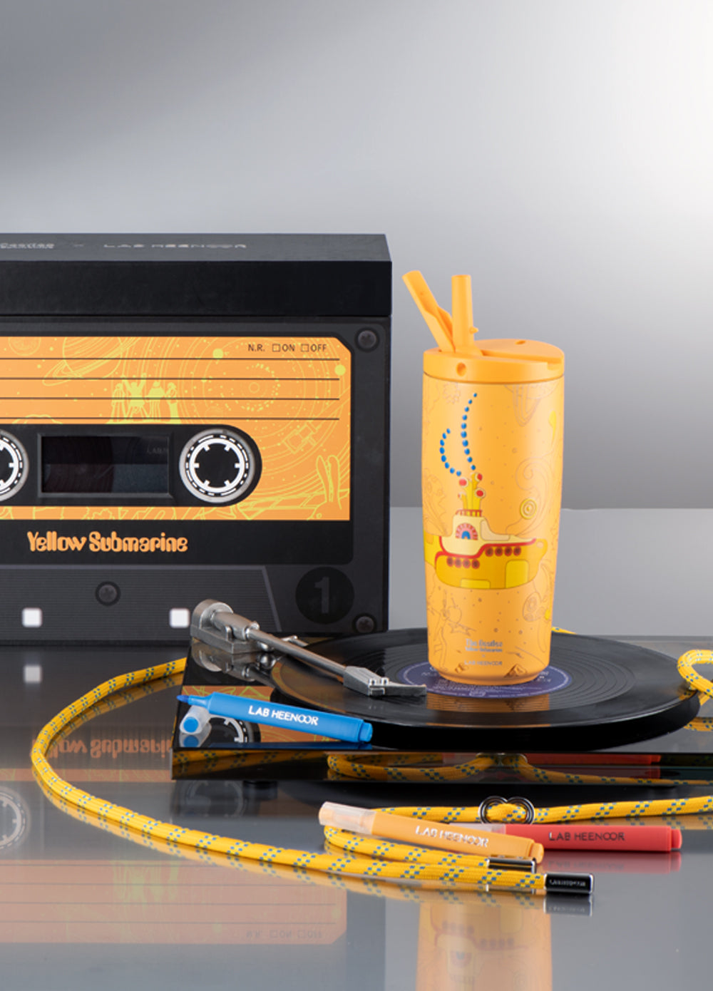 LAB HEENOOR X THE BEATLES YELLOW SUBMARINE